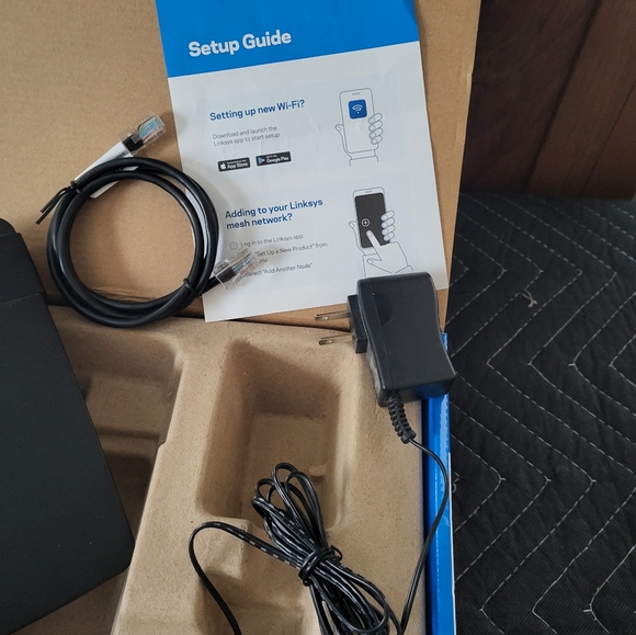 Linksys Router - Picture 7 of 11